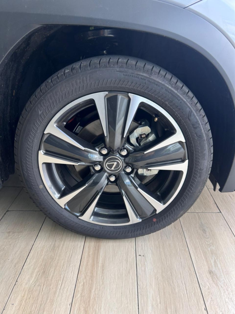 lexus ux 300h 2.0 vvt-i hybrid cvt hibrido 4p automatico 202513