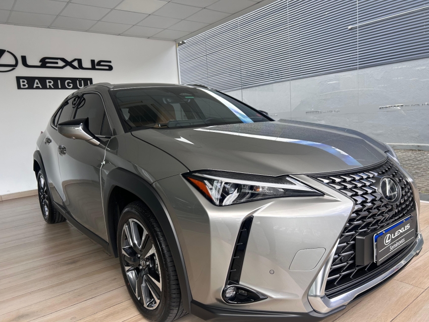 lexus ux 300h 2.0 vvt-i hybrid cvt hibrido 4p automatico 2025