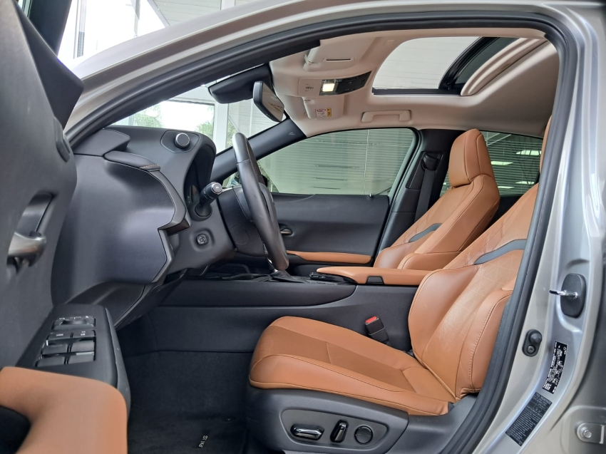 lexus ux 250h 2.0 vvt-i hybrid luxury cvt hibrido 4p automatico 20226