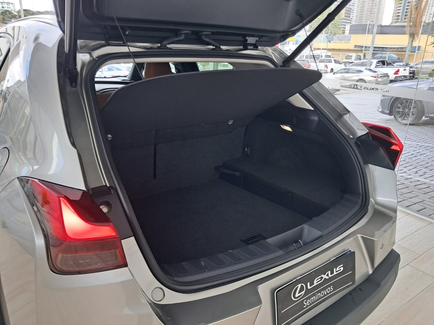 lexus ux 250h 2.0 vvt-i hybrid luxury cvt hibrido 4p automatico 202217