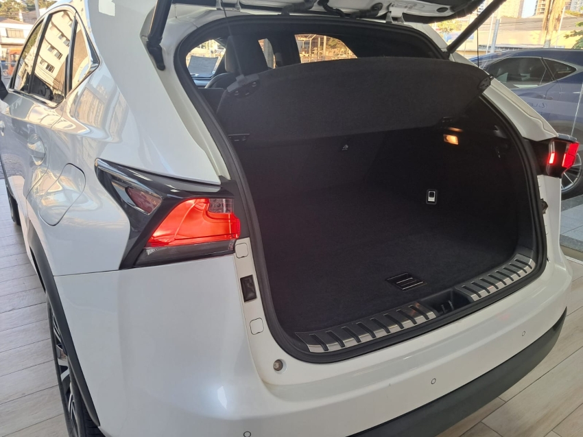 lexus nx 200t 2.0 f-sport 4x4 16v turbo gasolina 4p automatico 201617