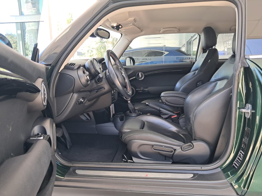 mini cooper 1.5 12v turbo gasolina 2p automatico 2.0 201616