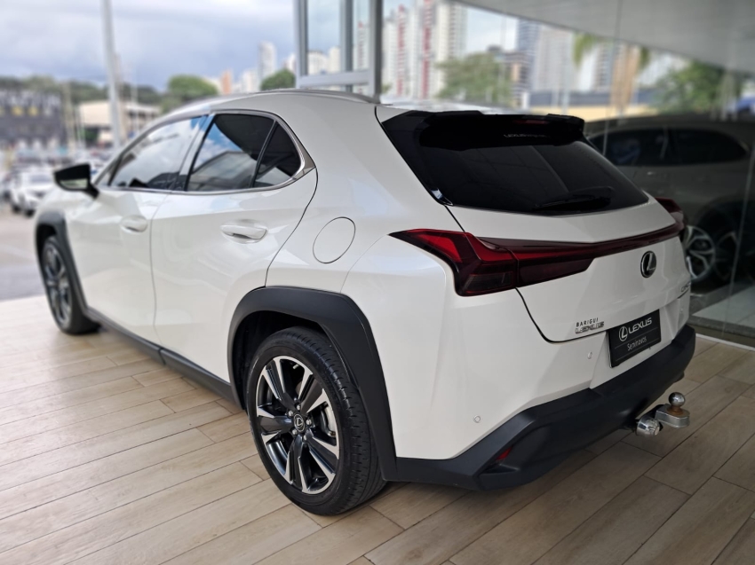 lexus ux 250h 2.0 vvt-i hybrid luxury cvt hibrido 4p automatico 20244