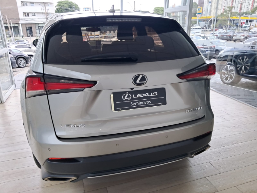 lexus nx 300 2.0 16v vvt-i turbo gasolina f-sport 6a/t awd 4p automatico 201821