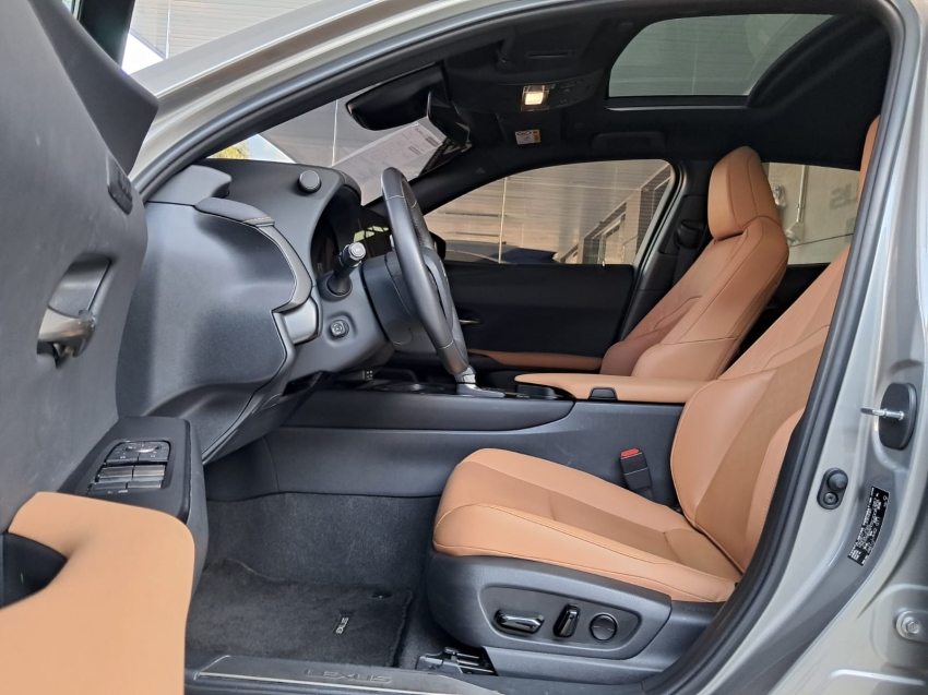 lexus ux 300h 2.0 vvt-i hybrid cvt hibrido 4p automatico 20257