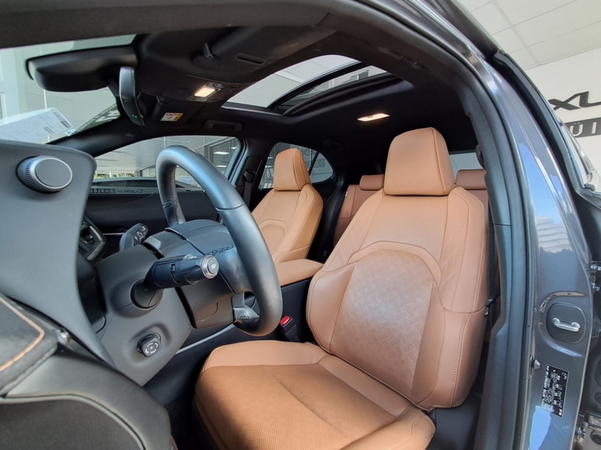 lexus ux 250h 2.0 vvt-i hybrid luxury cvt hibrido 4p automatico 202419