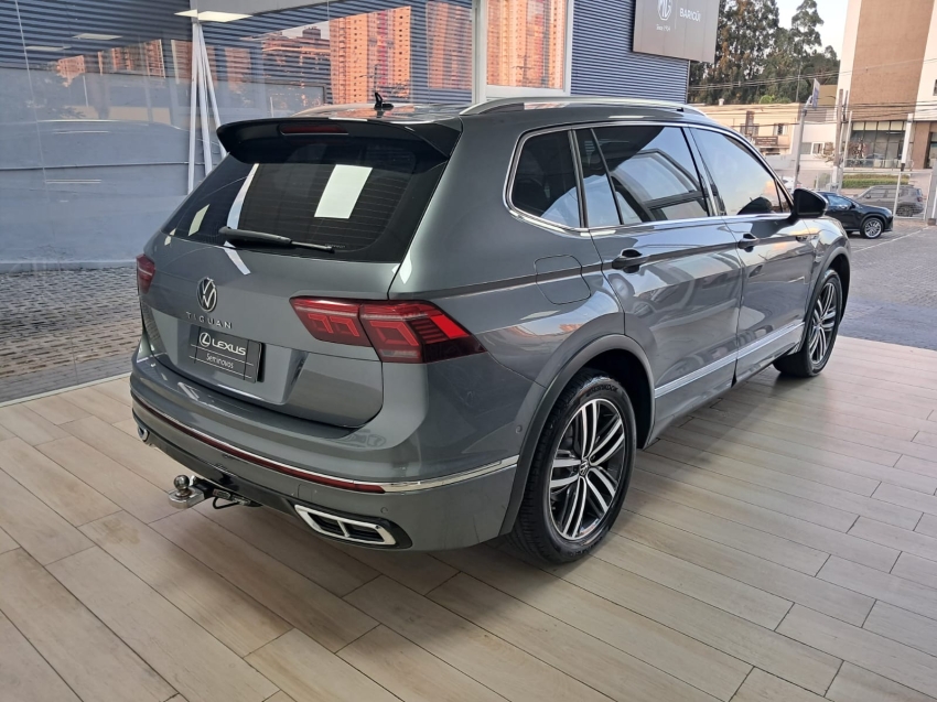 volkswagen tiguan 2.0 300 tsi gasolina allspace r-line automatico 4p 20256