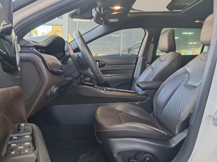 jeep commander 2.0 td380 turbo diesel overland at9 4p automatico 20226