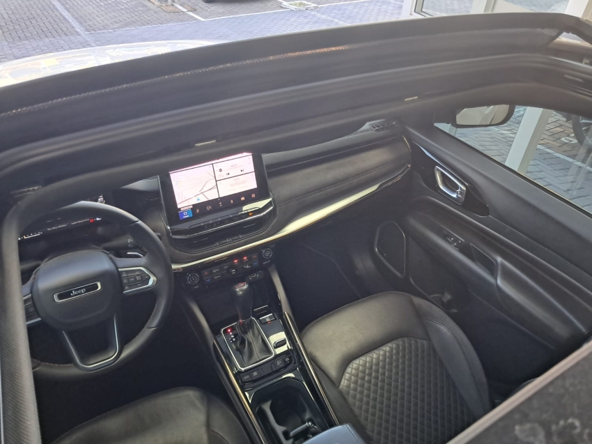 jeep commander 2.0 td380 turbo diesel overland at9 4p automatico 202217