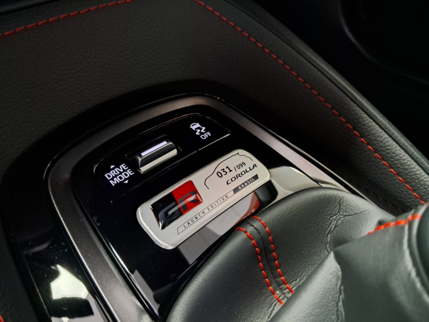 toyota gr corolla 1.6 turbo gasolina core gr-four manual 4p 202420