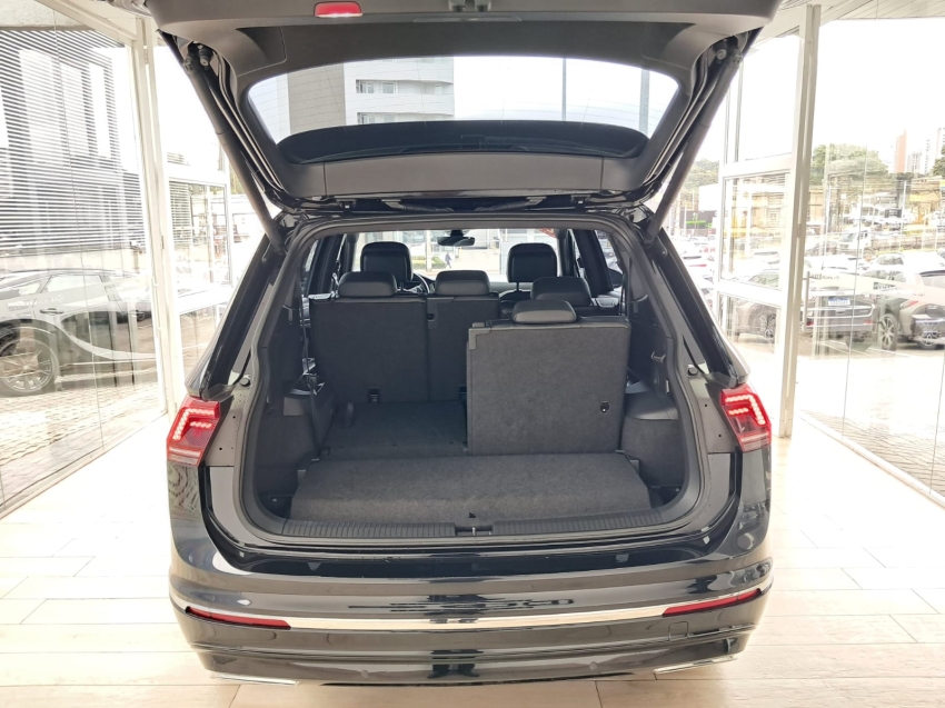 volkswagen tiguan 2.0 350 tsi gasolina allspace r-line 4motion dsg 4p automatico 202014