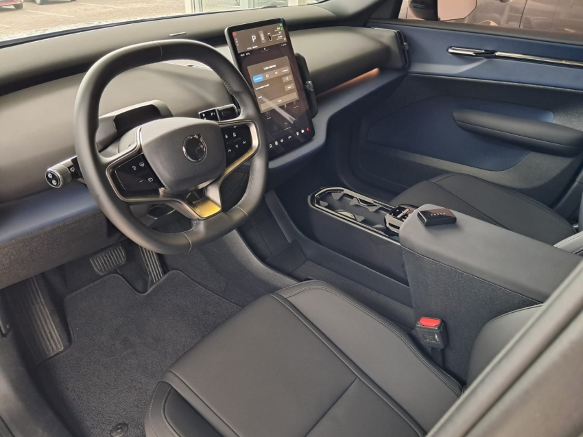 volvo ex30 69 kw eletrico core 2.0 4p automatico 202413