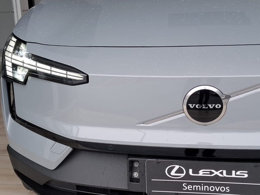 volvo ex30 69 kw eletrico core 2.0 4p automatico 202411