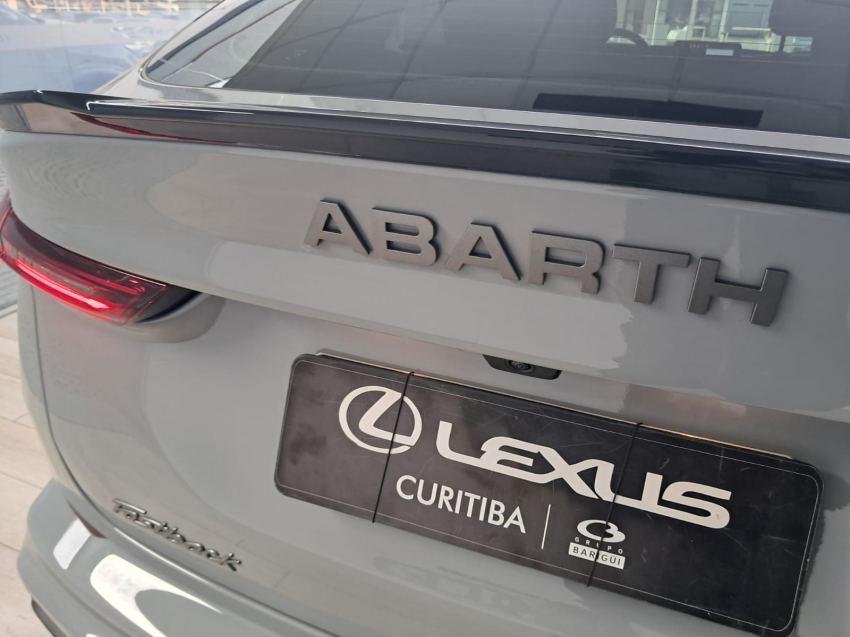 fiat fastback 1.3 turbo 270 flex abarth at6 4p automatico 202424