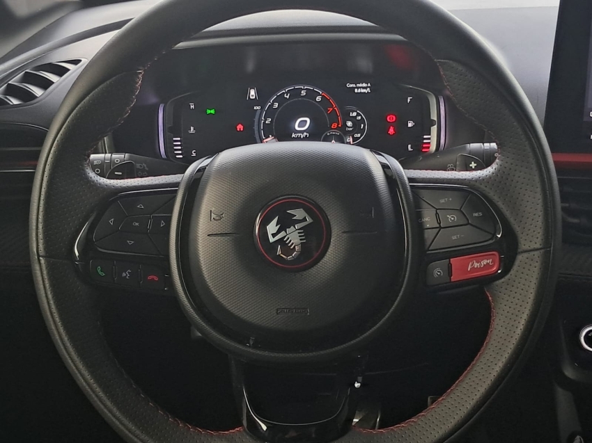 fiat fastback 1.3 turbo 270 flex abarth at6 4p automatico 202410