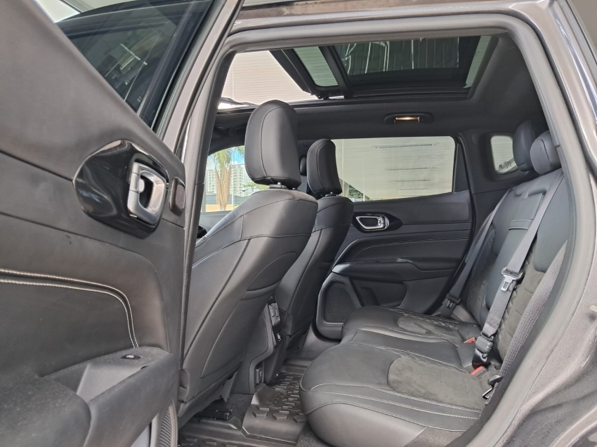 jeep compass 2.0 hurricane 4 turbo gasolina blackhawk at9 1.3 flex 4p automatico 20258