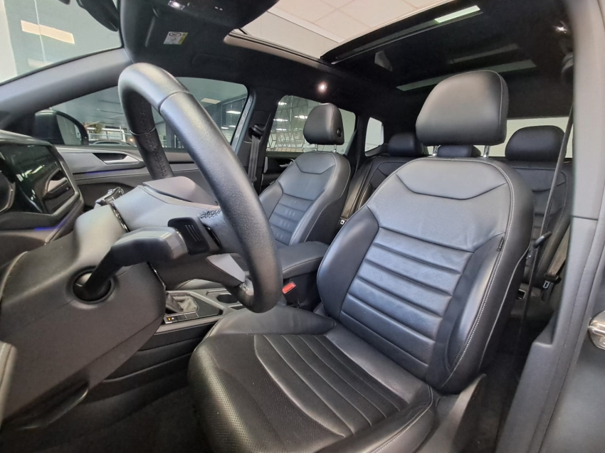 volkswagen taos 1.4 250 tsi total flex highline automatico 4p 202323