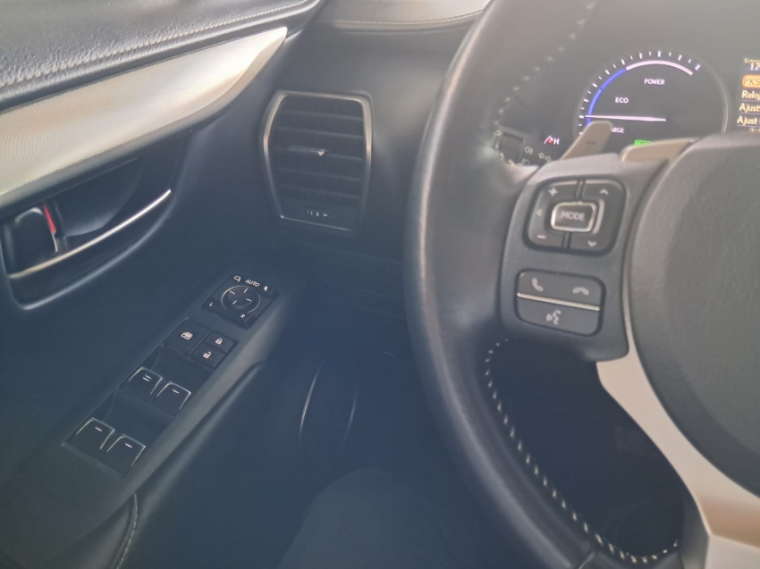 lexus nx 300h 2.5 16v vvt-i hybrid dynamic cvt awd hibrido 4p automatico 201920