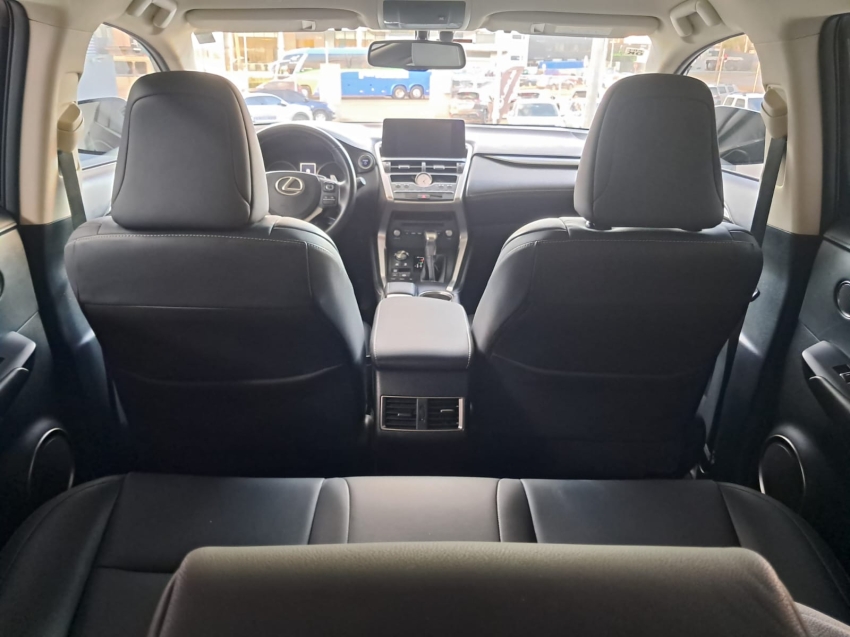 lexus nx 300h 2.5 16v vvt-i hybrid dynamic cvt awd hibrido 4p automatico 201910