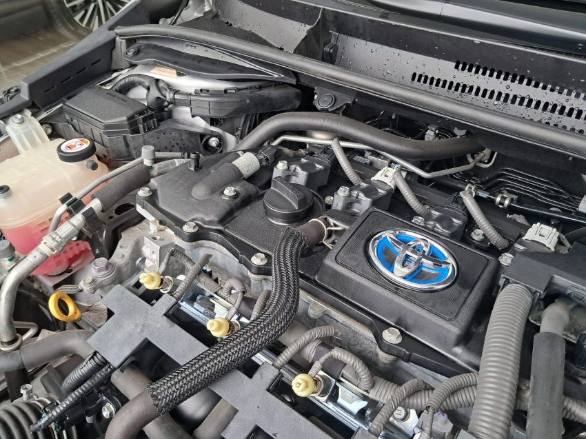 toyota corolla 1.8 vvt-i hybrid flex altis premium cvt 4p automatico 202014