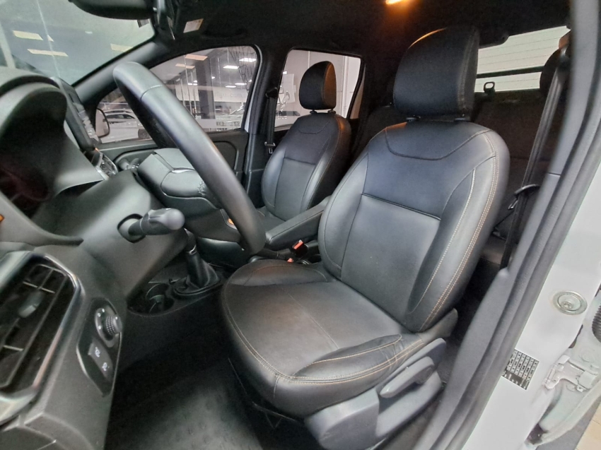 renault oroch 1.3 tce flex outsider x-tronic 4p automatico 20257
