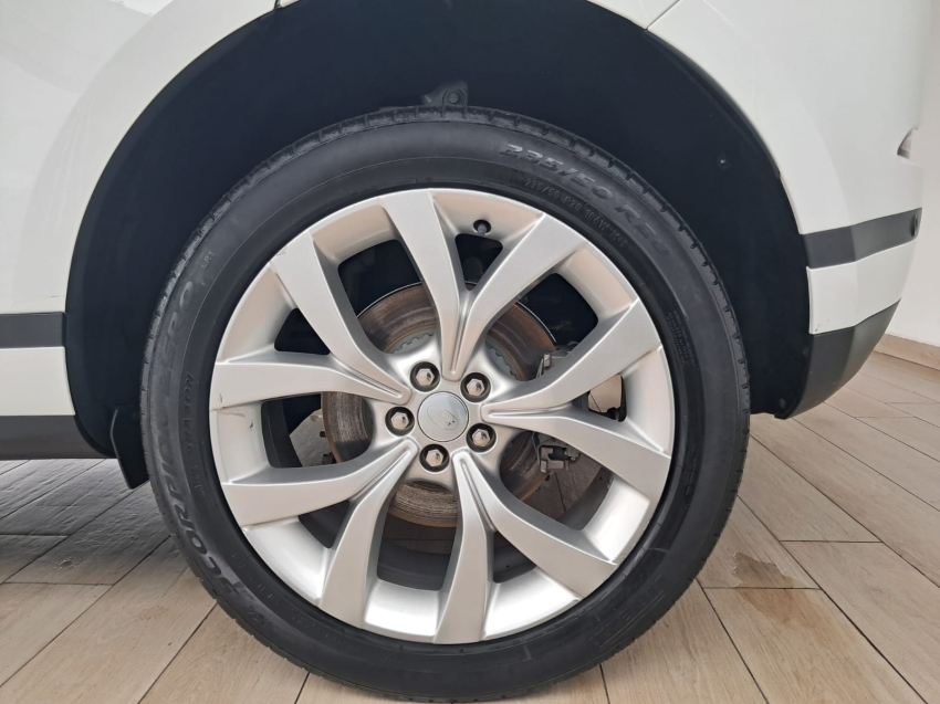land rover range 4.4 p530 gasolina first edition awd automatico 2.0 flex 4p 202212