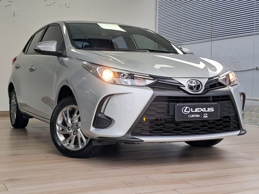 toyota yaris 1.5 16v flex xs connect multidrive 1.3 4p automatico 2023