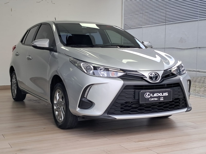 toyota yaris 1.5 16v flex xs connect multidrive 1.3 4p automatico 202321