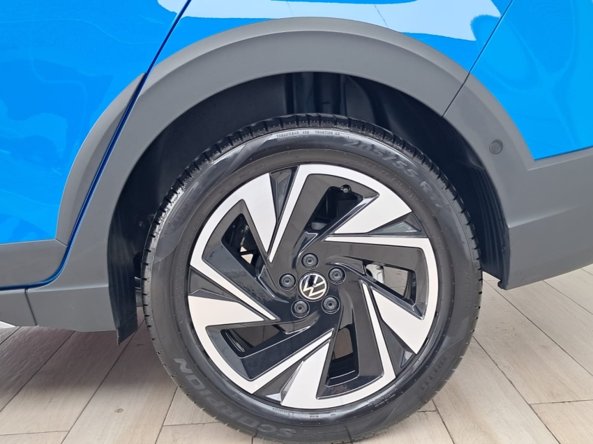 volkswagen nivus 1.0 200 tsi total flex highline automatico 4p 202518