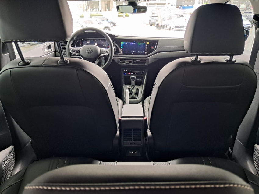 volkswagen nivus 1.0 200 tsi total flex highline automatico 4p 202514