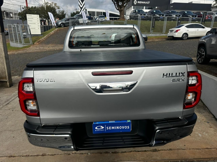 toyota hilux 2.8 d-4d turbo diesel cd srx 4x4 automatico 4p 20223