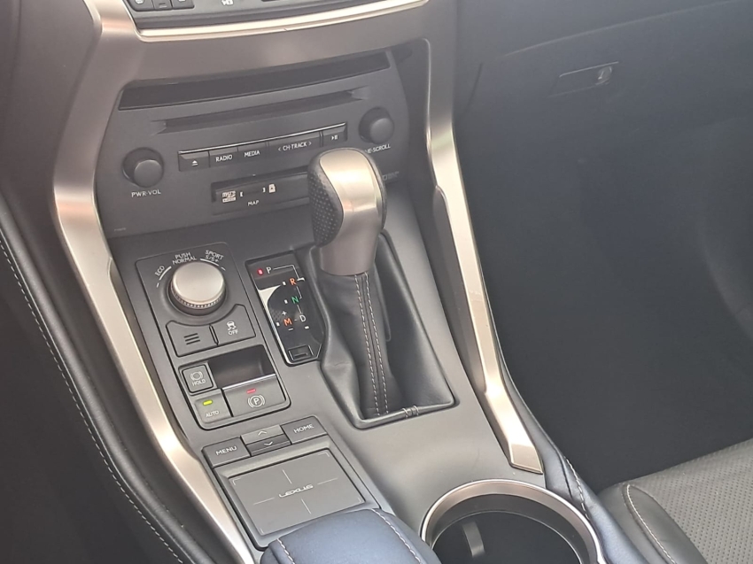 lexus nx 200t 2.0 f-sport 4x4 16v turbo gasolina 4p automatico 201712