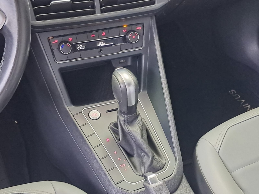 volkswagen nivus 1.0 200 tsi total flex highline automatico 4p 202112