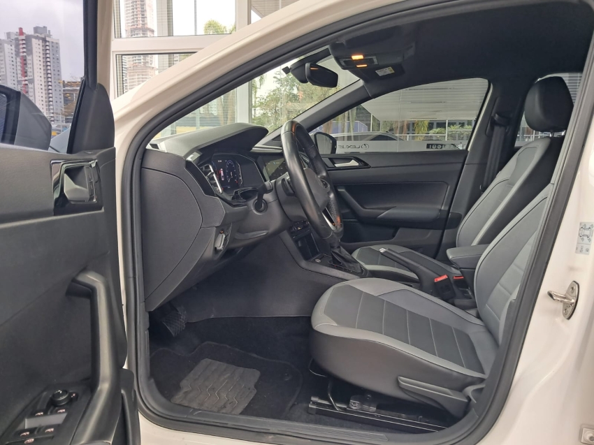 volkswagen nivus 1.0 200 tsi total flex highline automatico 4p 20216