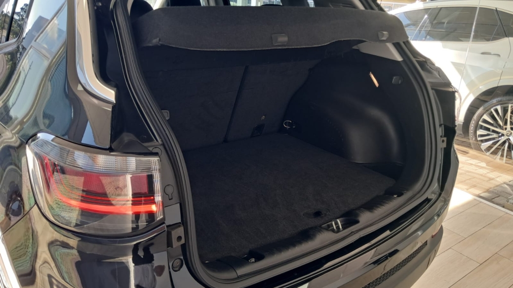 jeep compass 1.3 t270 turbo flex limited at6 4p automatico 202316