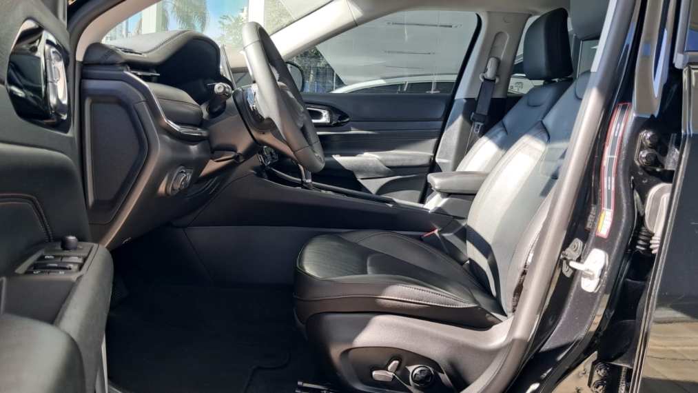 jeep compass 1.3 t270 turbo flex limited at6 4p automatico 202319
