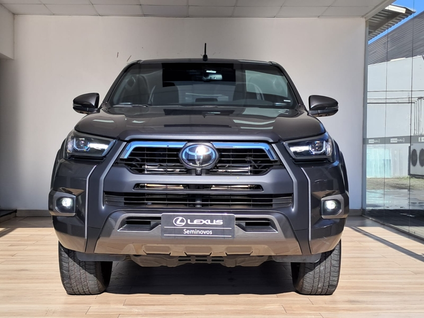 toyota hilux 2.8 d-4d turbo diesel cd conquest 4x4 automatico 4p 20231