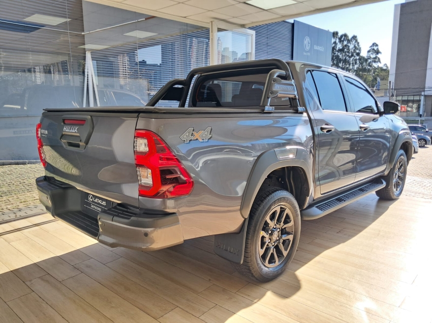 toyota hilux 2.8 d-4d turbo diesel cd conquest 4x4 automatico 4p 20235