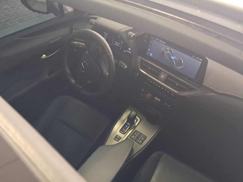 lexus ux 300h 2.0 vvt-i hybrid cvt hibrido 4p automatico 20268