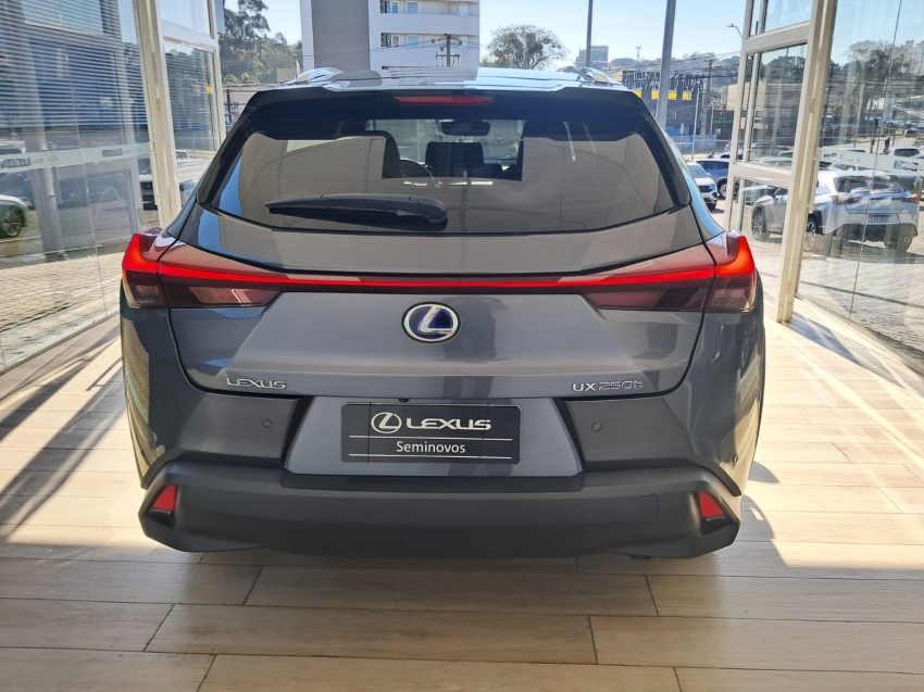 lexus ux 250h 2.0 vvt-i hybrid luxury cvt hibrido 4p automatico 20224