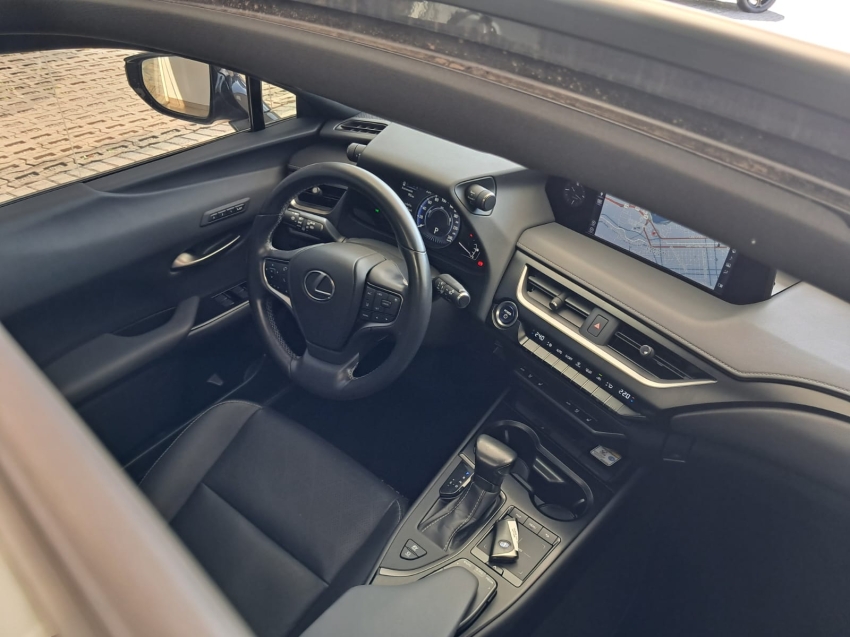 lexus ux 250h 2.0 vvt-i hybrid luxury cvt hibrido 4p automatico 202218