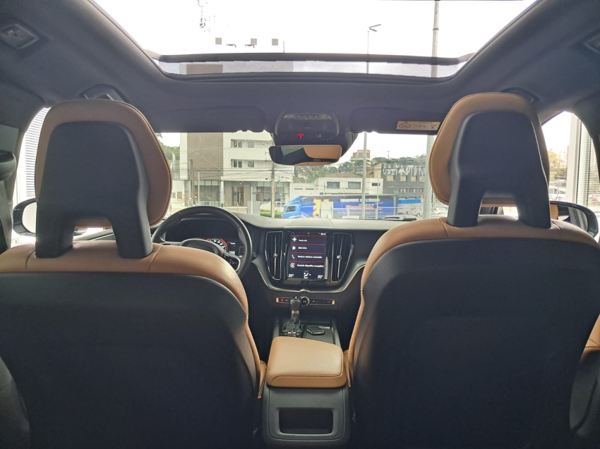 volvo xc60 2.0 t5 gasolina momentum awd geartronic 4p automatico 201824