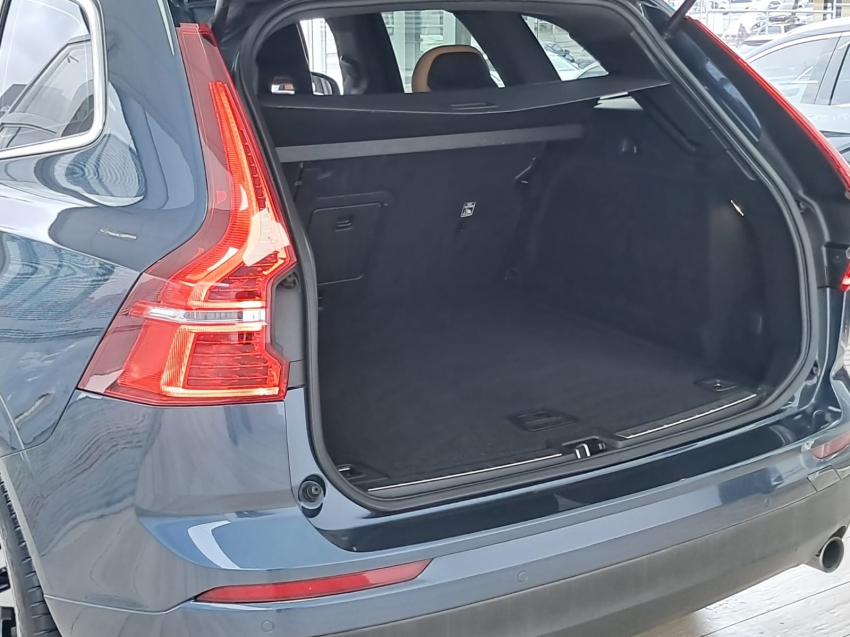 volvo xc60 2.0 t5 gasolina momentum awd geartronic 4p automatico 201823