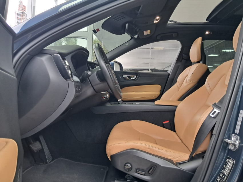 volvo xc60 2.0 t5 gasolina momentum awd geartronic 4p automatico 20186