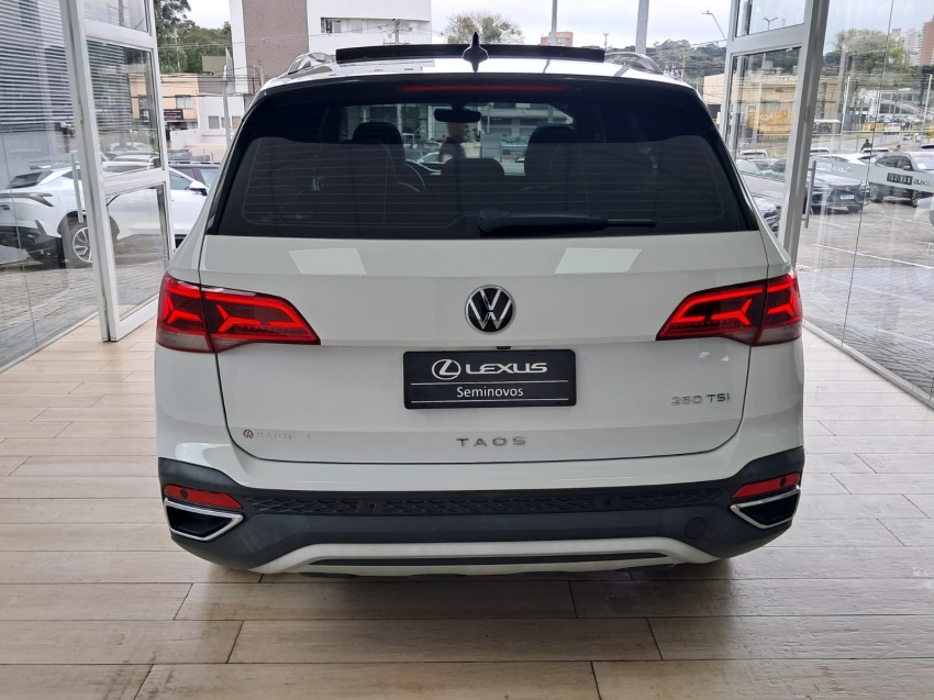 volkswagen taos 1.4 250 tsi total flex highline automatico 4p 20224