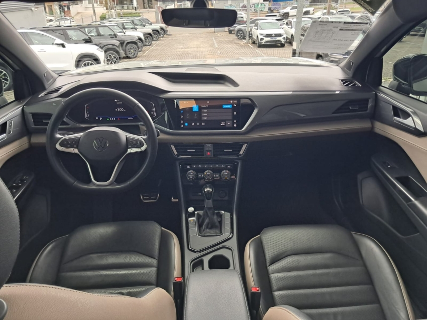 volkswagen taos 1.4 250 tsi total flex highline automatico 4p 202215