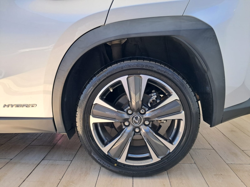 lexus ux 250h 2.0 vvt-i hybrid dynamic cvt hibrido 4p automatico 201917