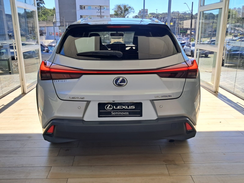 lexus ux 250h 2.0 vvt-i hybrid dynamic cvt hibrido 4p automatico 20194