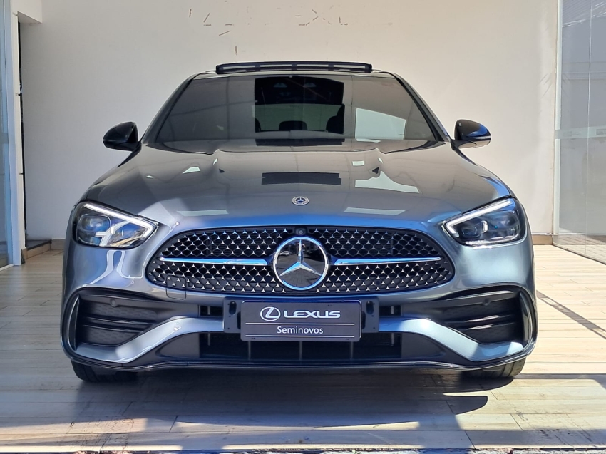 mercedes-benz c 300 2.0 eq boost hibrido amg line 9g-tronic 4p automatico 20241