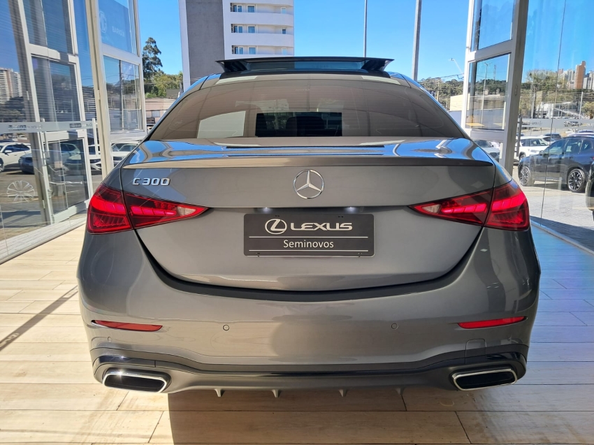 mercedes-benz c 300 2.0 eq boost hibrido amg line 9g-tronic 4p automatico 20244